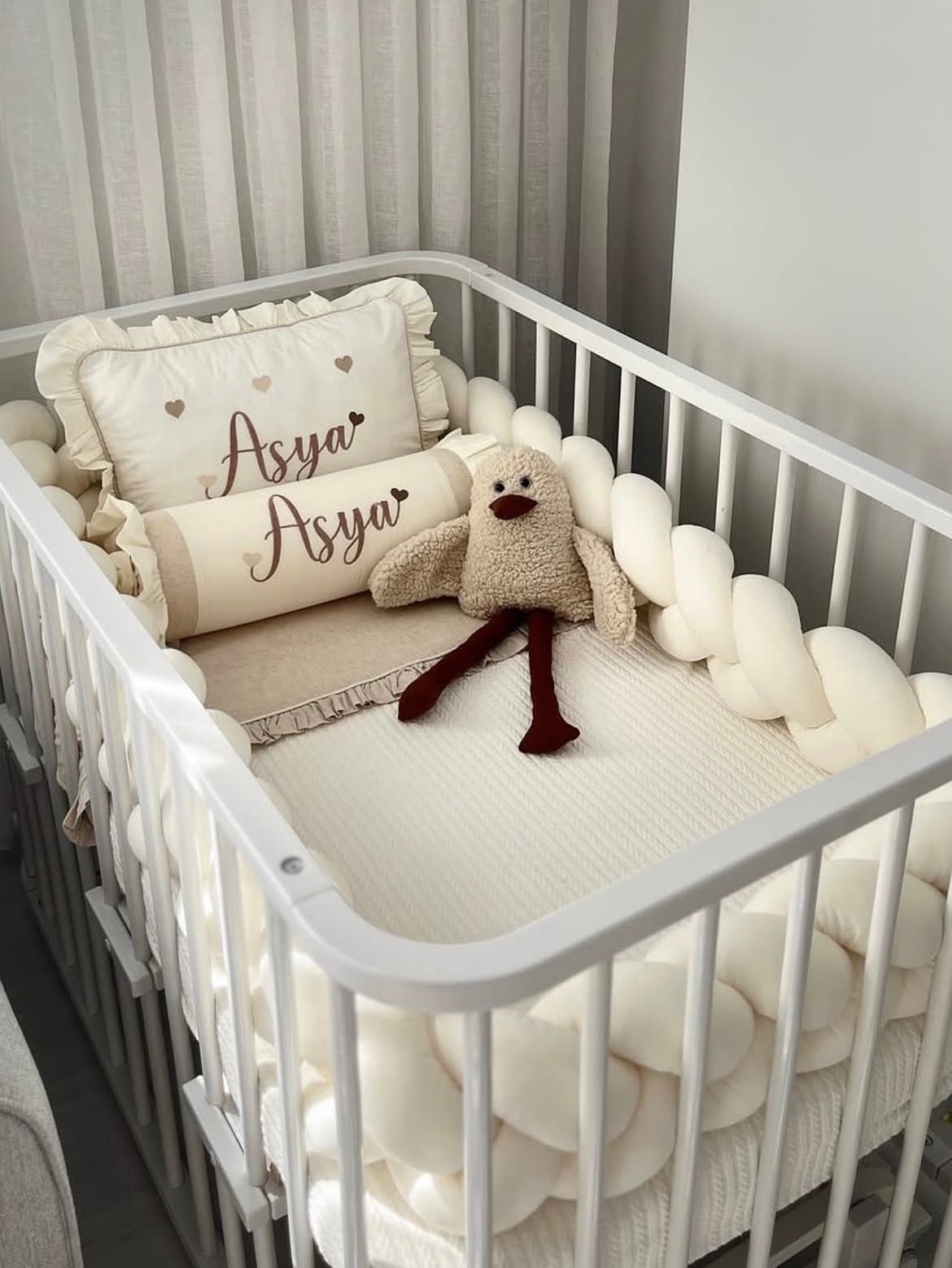 Asya isimli pike takımı